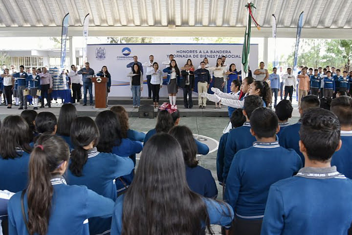 Han entregado 8 mil 240 pares de tenis del programa Paso a Paso Avanza Contigo