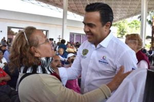 Médico en Tu Calle brindará consultas y medicinas gratis a domicilio a 15 mil adultos mayores