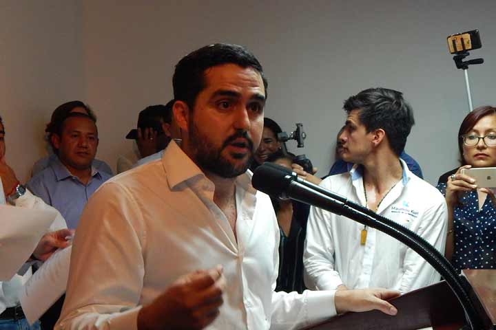 Inaugura senador Mauricio Kuri Casa de Enlace en Querétaro