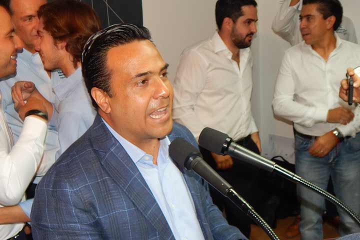 Inaugura senador Mauricio Kuri Casa de Enlace en Querétaro