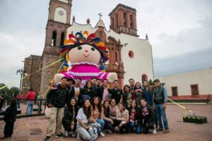 FDS y Lele inauguraron el 18º Encuentro de las Culturas Populares y los Pueblos Indígenas en Querétaro