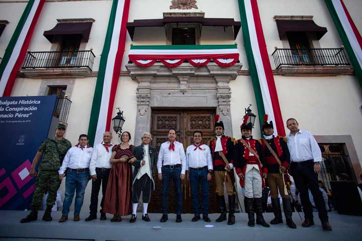 Inicio la Cabalgata Histórica de la Conspiración “Ignacio Pérez”; Francisco Domínguez entregó el mensaje