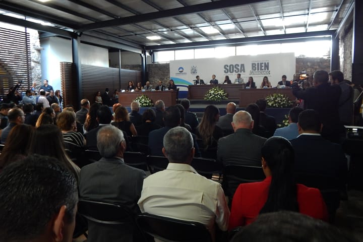 "Corregidora va bien y avanzando": Roberto Sosa al entregar su Primer Informe