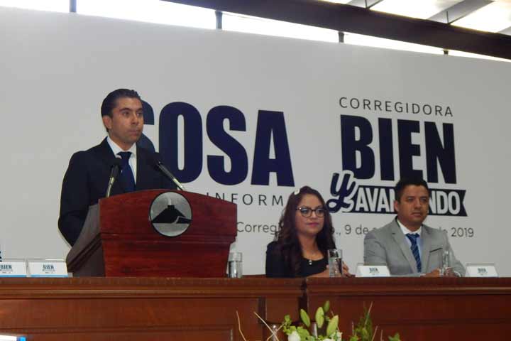 "Corregidora va bien y avanzando": Roberto Sosa al entregar su Primer Informe