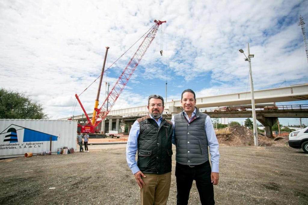 GobQro y SHCP supervisan avance en la modernización de la Carretera Estatal 210