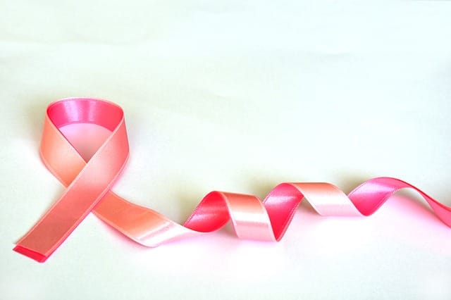 Autoexploración de mama, técnica de vital importancia para el diagnóstico temprano de cáncer