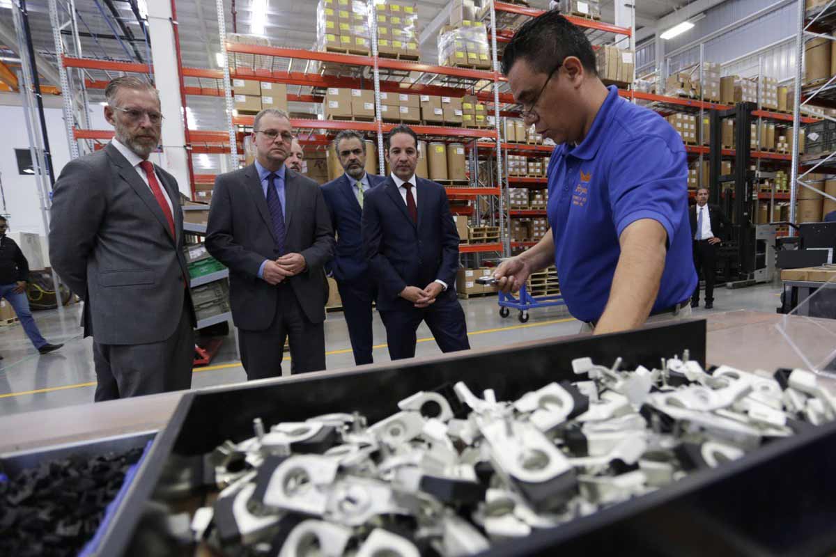 Instalación de Royal Power Solutions representa 300 nuevos empleos para Querétaro