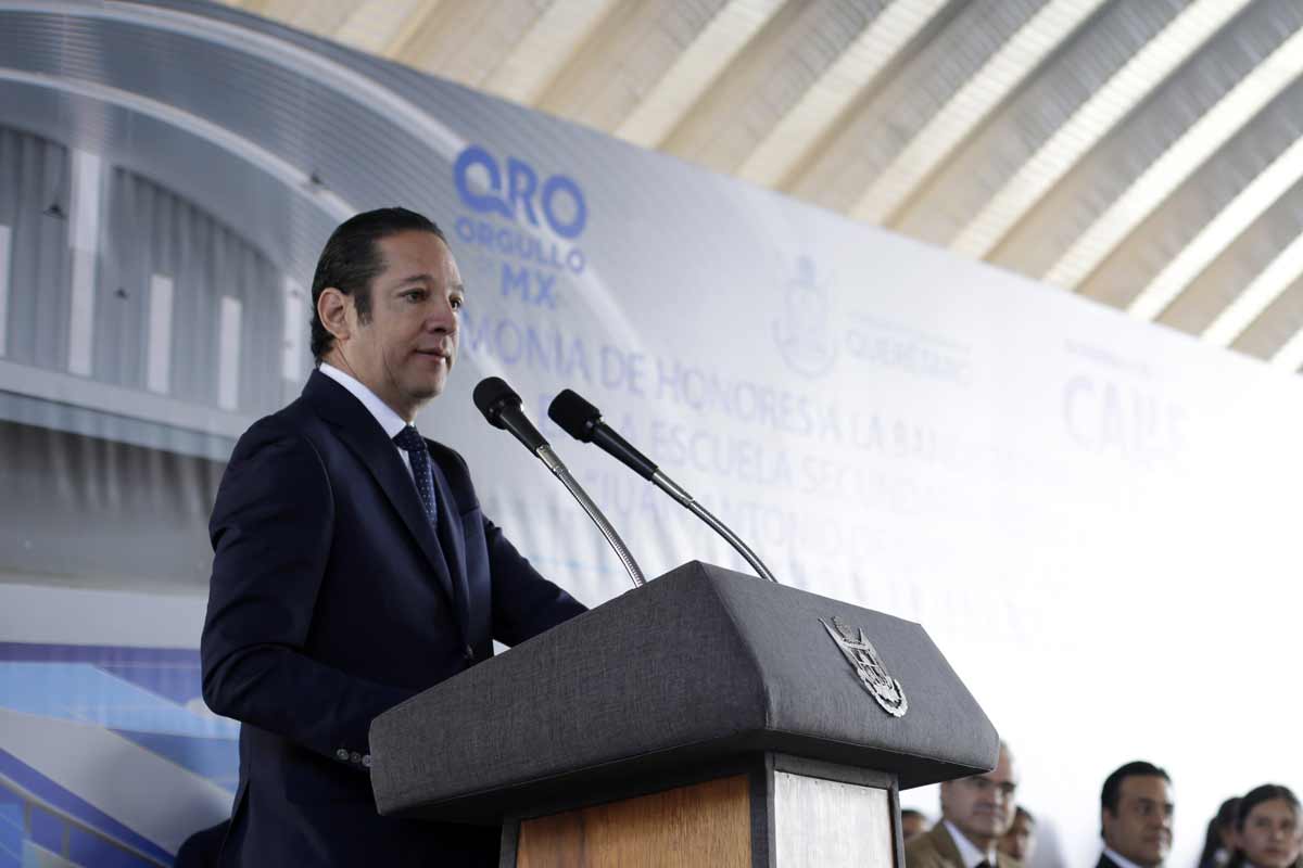Anuncia Gobernador de Querétaro inversión de 17 mdp en la Escuela Secundaria Técnica No. 6