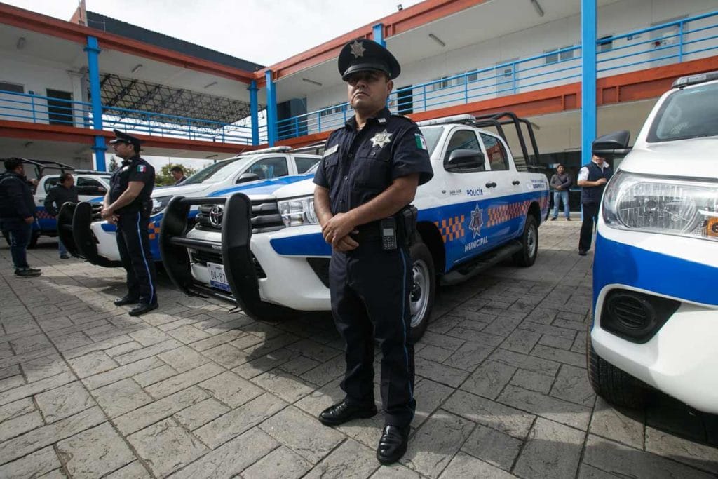 Memo Vega, entregó equipamiento a la Secretaría de Seguridad Pública Municipal de San Juan del Río