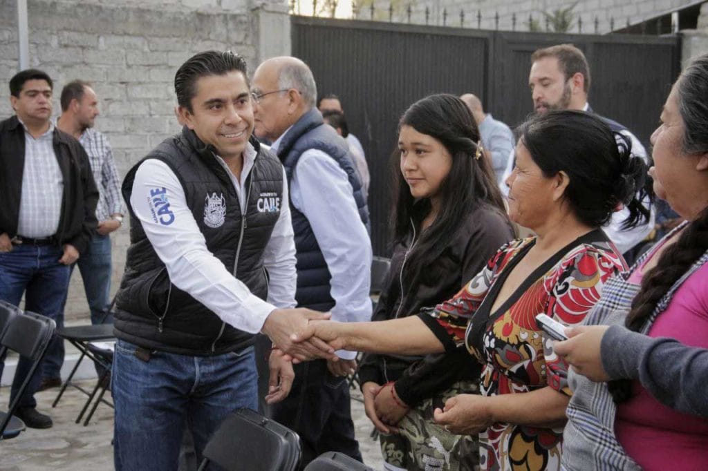 Extiende Corregidora red de drenaje pluvial y sanitario en Los Ángeles y Ampliación Los Ángeles