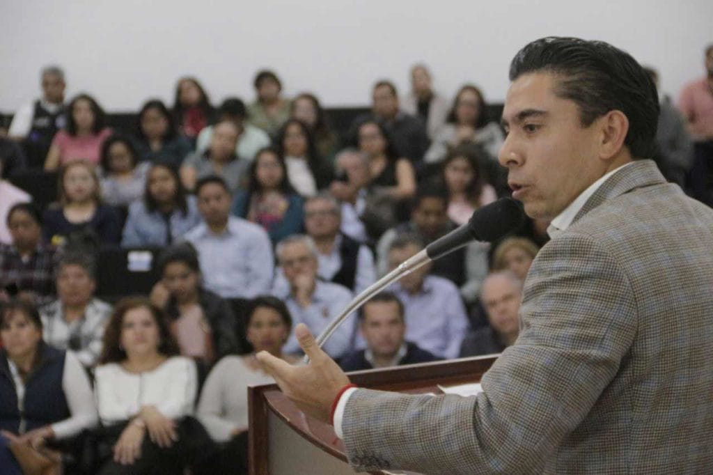 Sensibilizan en Corregidora sobre violencia digital y violencia de género