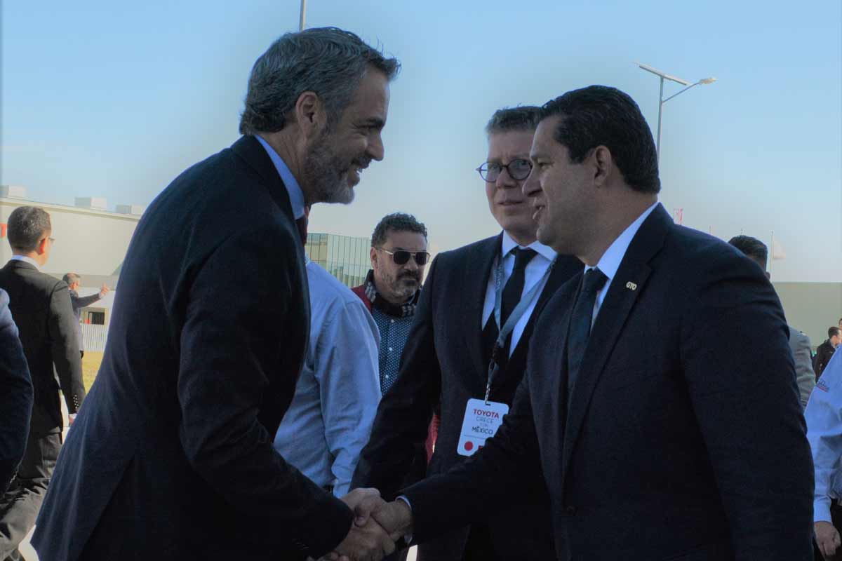 Querétaro presente en la inauguración de la Segunda Planta de Manufactura de Toyota