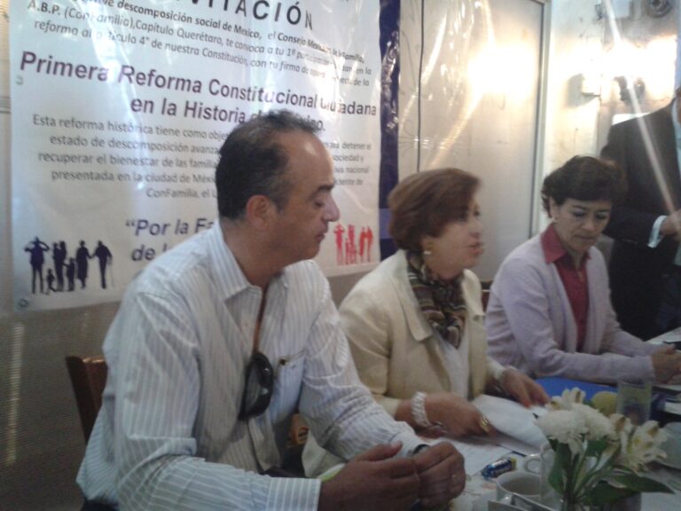 Presentan iniciativa para modificar el Artículo 4° Constitucional