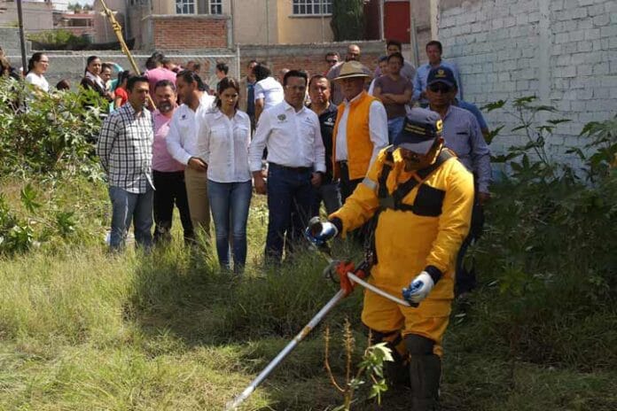 Municipio de Querétaro limpiará gratis predios baldíos menores de 200 metros cuadrados