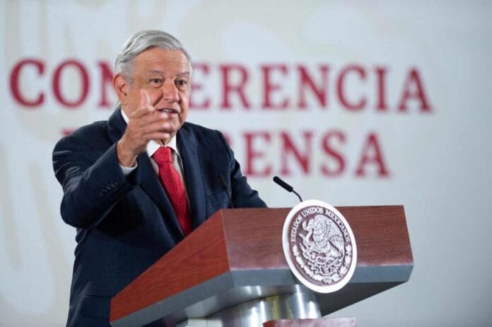 AMLO pide apoyo a la ciudadanía para denunciar corrupción en el sistema de salud