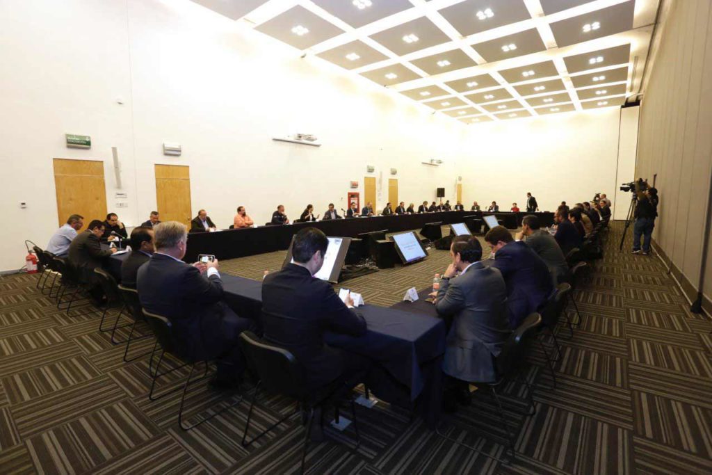 Propone FDS disminuir 50% aforo en restaurantes, cines y teatros como prevención ante el COVID-19