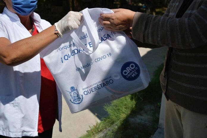 Entregan Kit Médico a pacientes con sintomas respiratorios o diagnóstico de COVID-19 en Querétaro