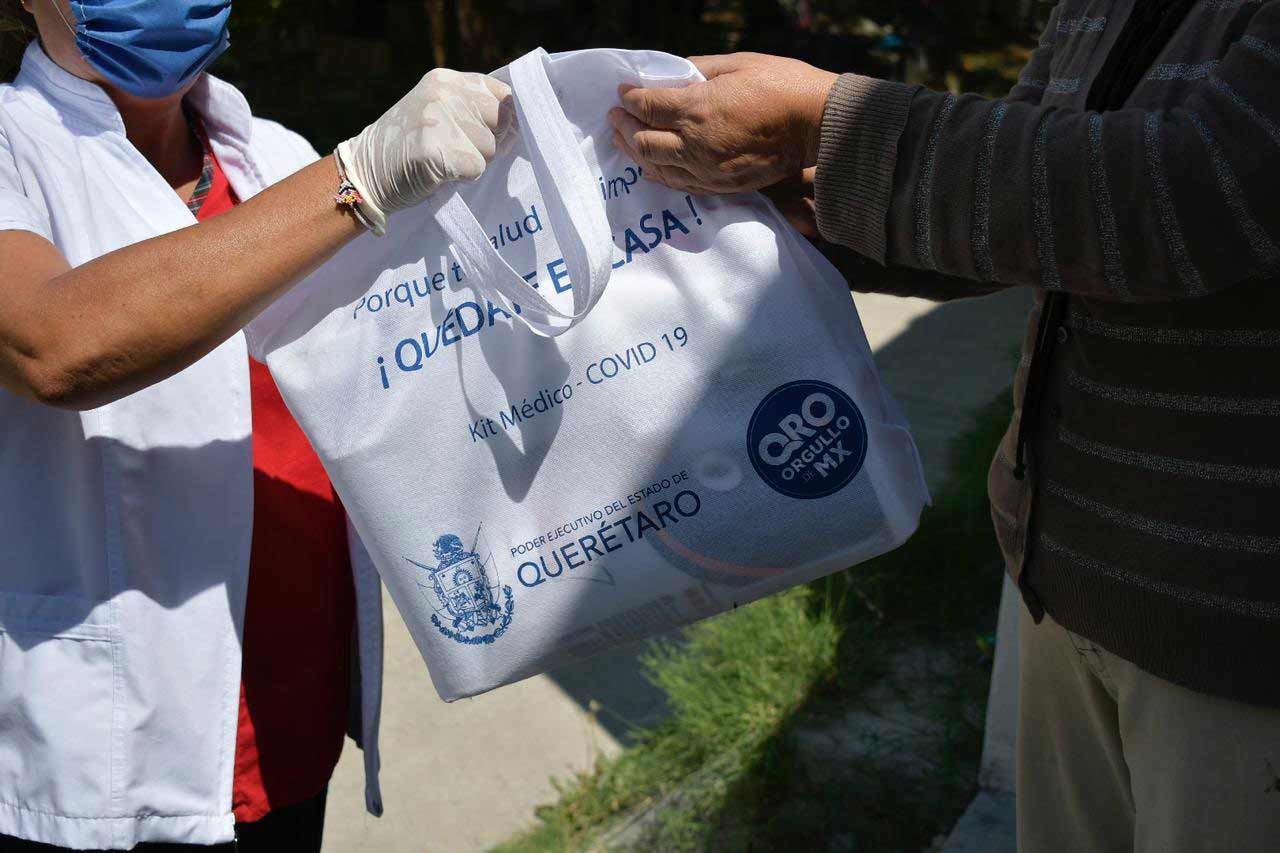 Entregan Kit Médico a pacientes con sintomas respiratorios o diagnóstico de COVID-19 en Querétaro