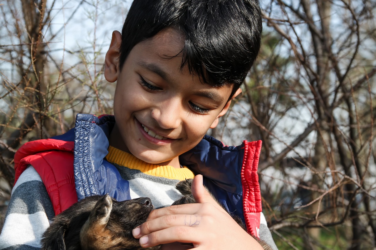 ¿Ya conoces el apoyo emocional que le brinda un animal de compañía a tus hijos en estos momentos?