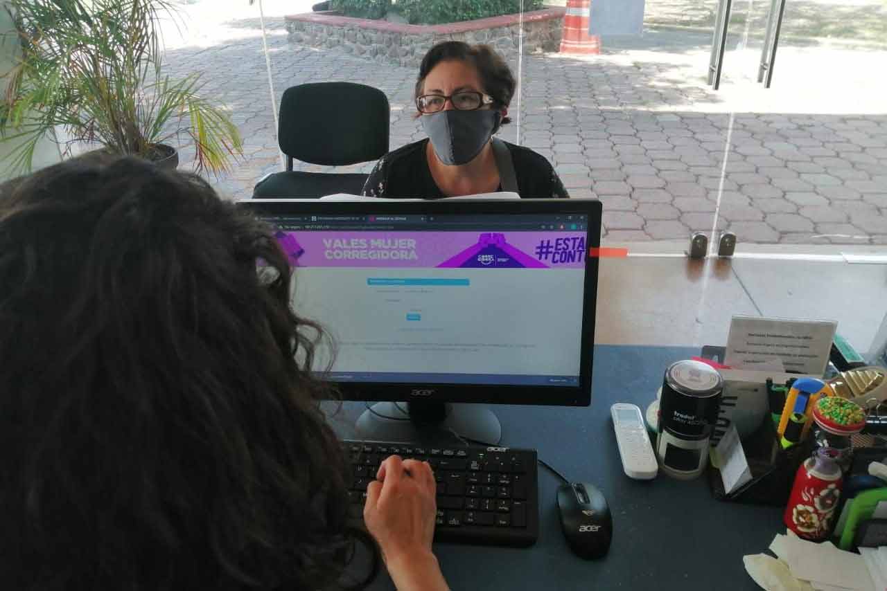 Entregarán vales para adquirir productos de la canasta básica a 4 mil mujeres en Corregidora