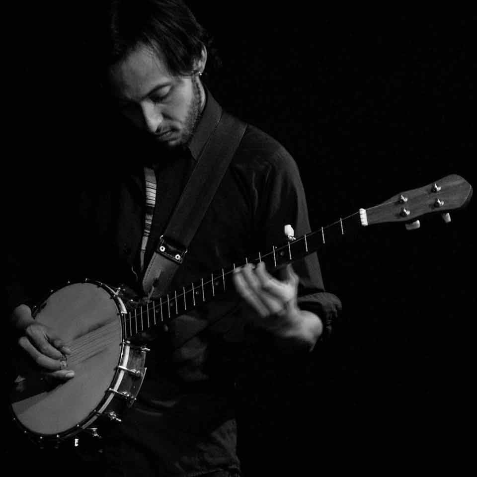 Gajos de Luna presentará su tercer producción musical, "Eras" en digital