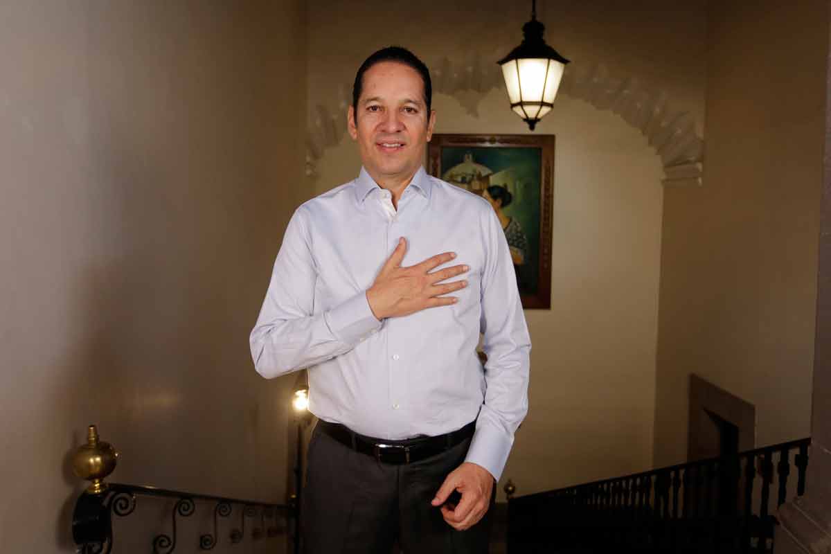 Envía Francisco Domínguz mensaje de admiración y respeto a las madres queretanas por el 10 de Mayo