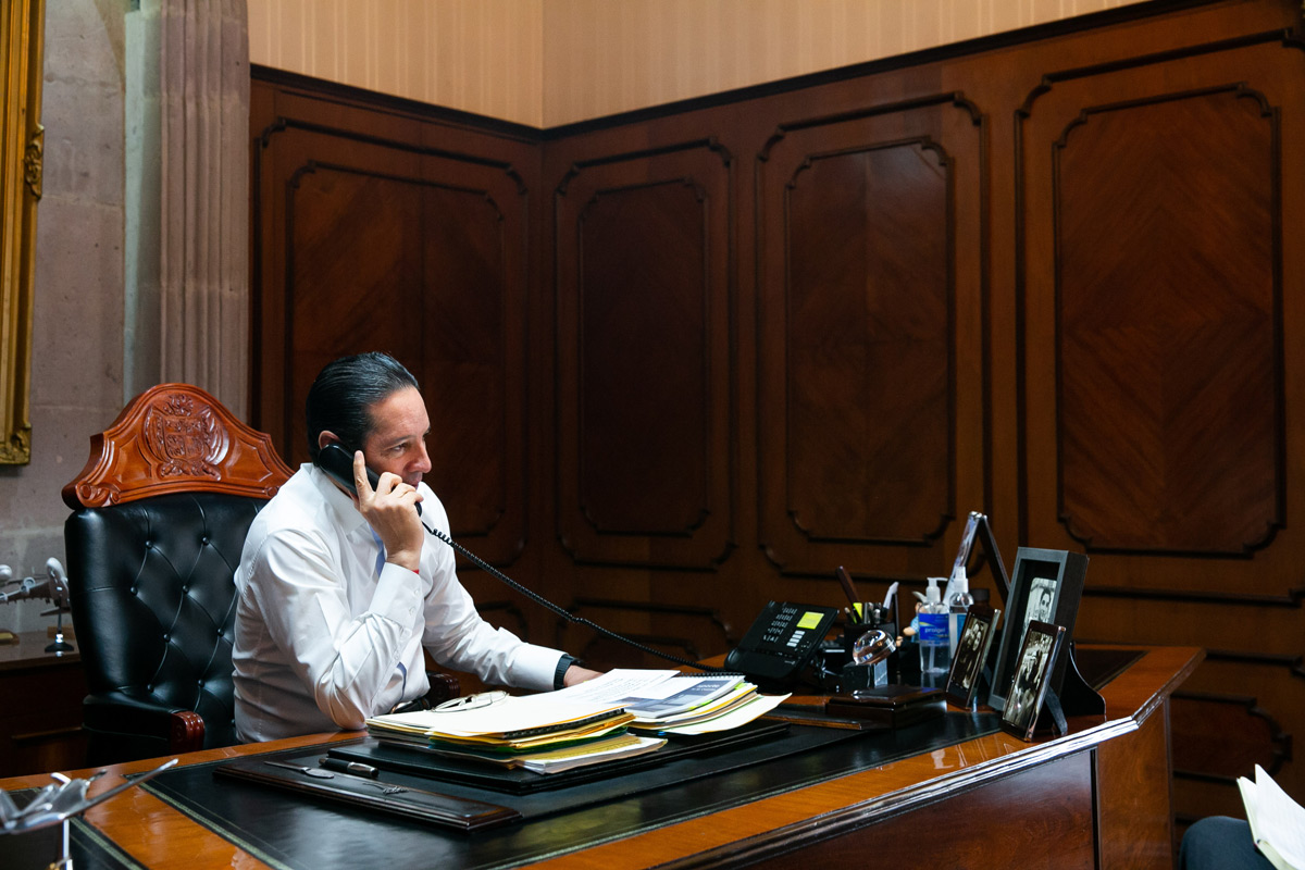 Dialogan gobernador de Querétaro y Embajador de Estados Unidos sobre plan de reactivación económica por COVID-19