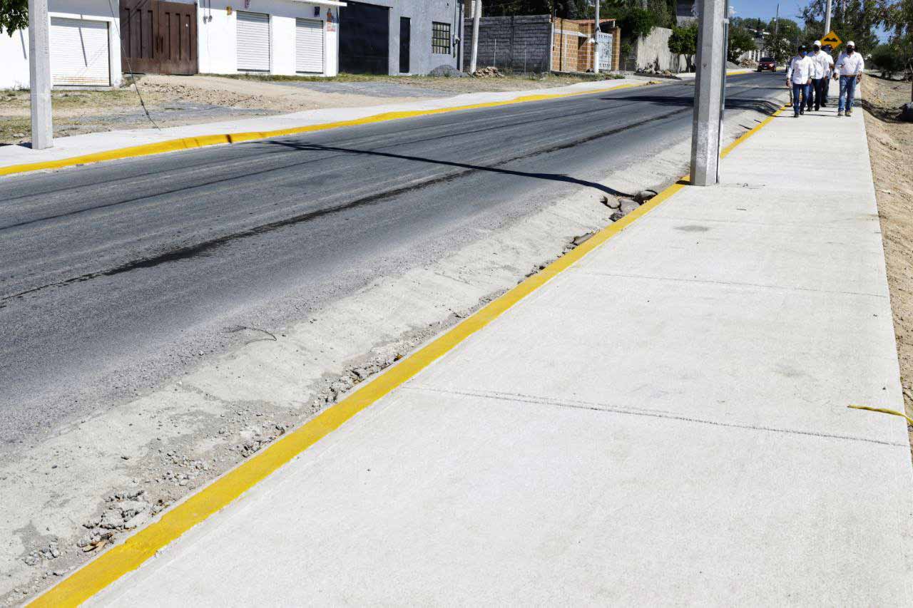 Obras cambian el entorno y mejoran la seguridad de las familias: Roberto Sosa