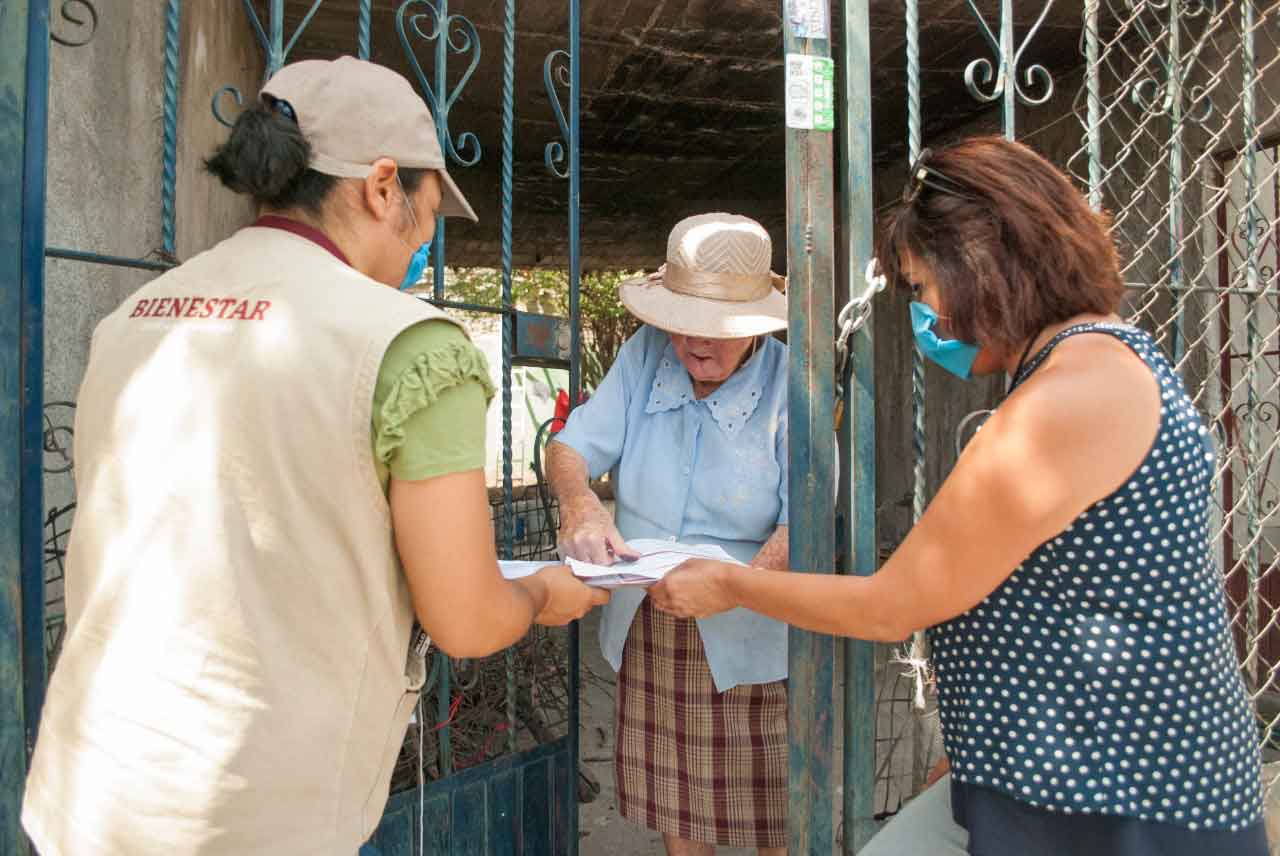 Adultos mayores, prioridad del Gobierno de México