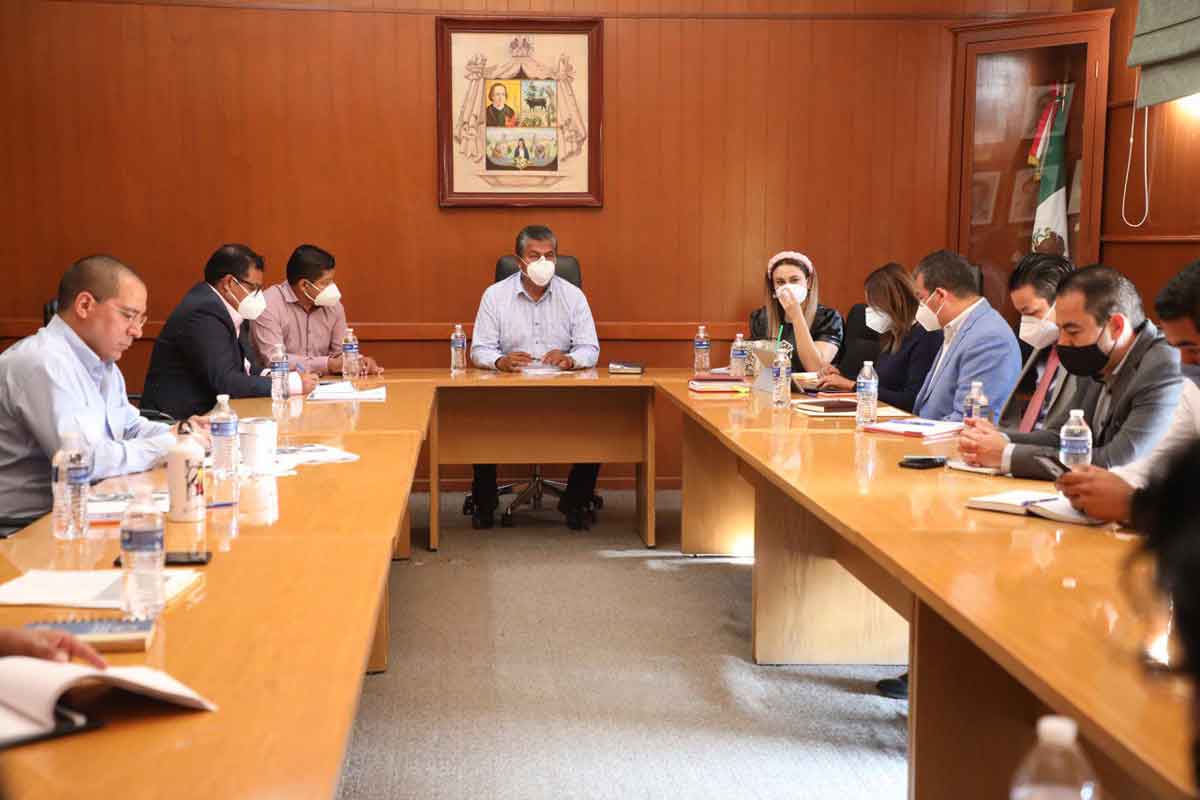 Filiberto Tapia Muñoz realiza movimientos en el gabinete municipal de Colón