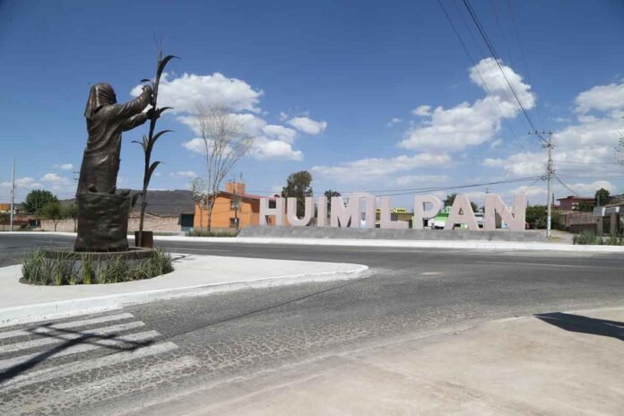 Entrega FDS obras de mejoramiento de imagen urbana en Huimilpan