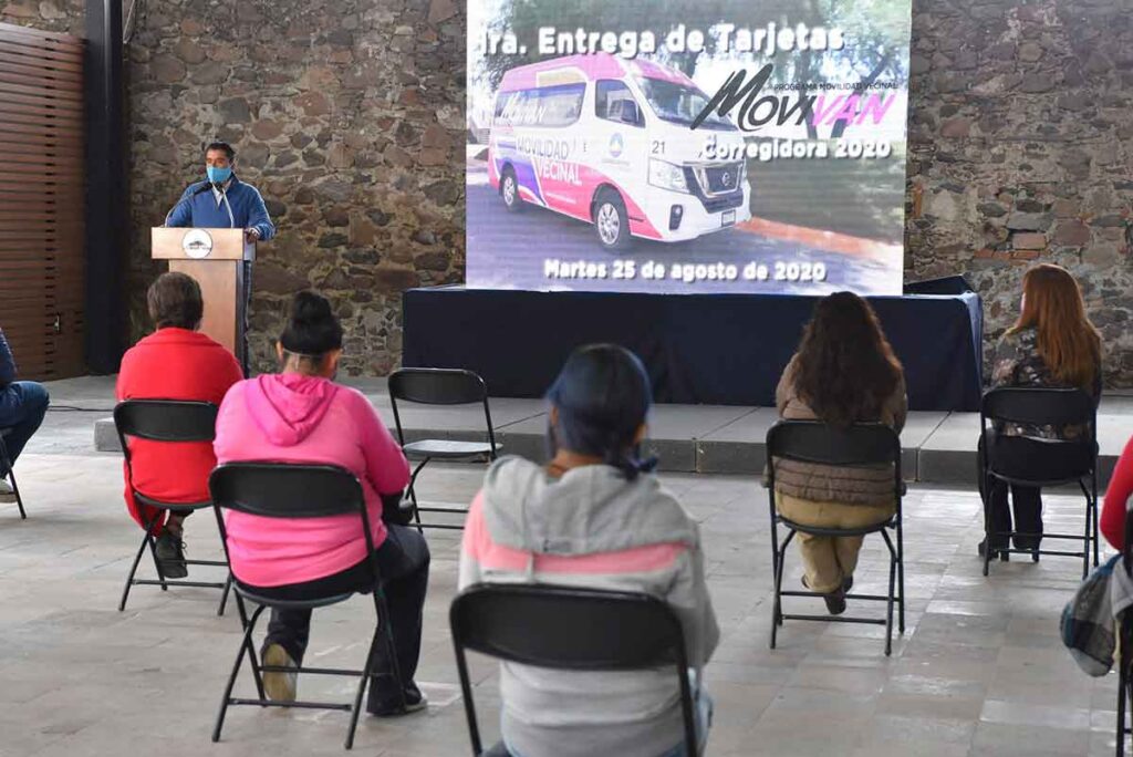 Te inscribiste en el programa de Movilidad Vecinal de Corregidora, inició la primera entrega de tarjetas