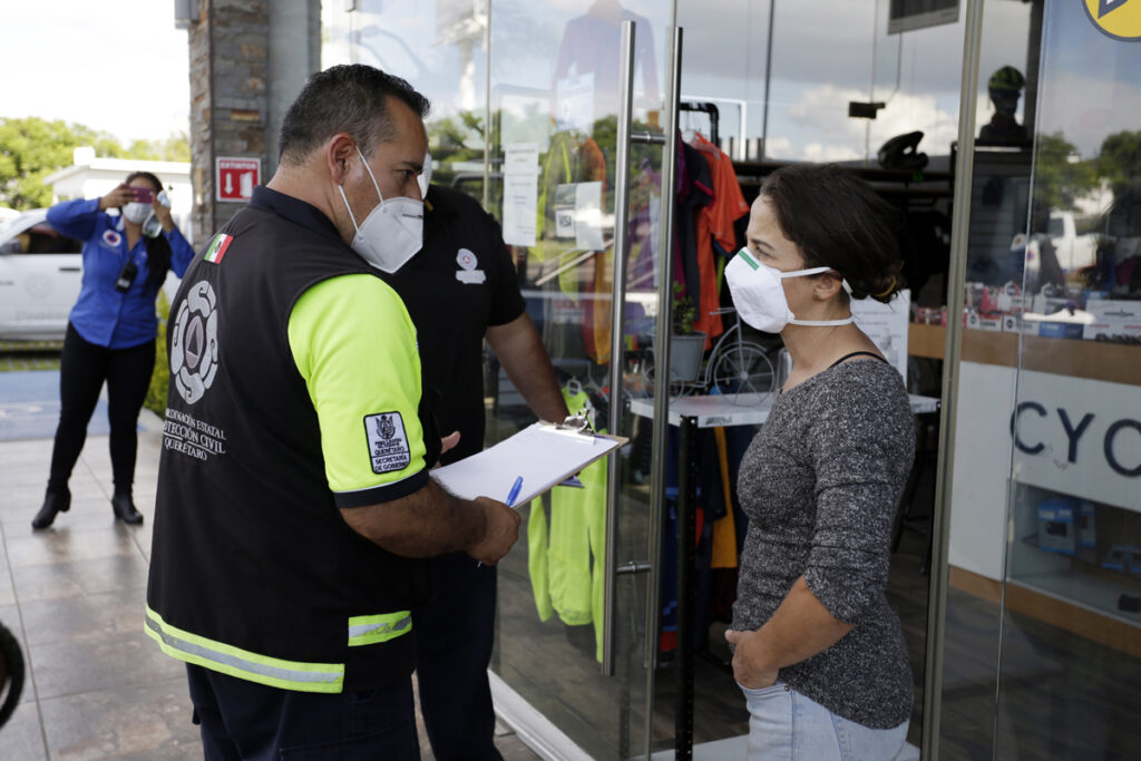 Tras reportes, suspenden dos fiestas con más de 200 asistentes en Querétaro