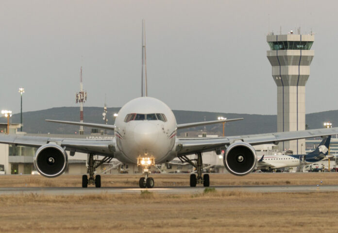 AIQ-retoma-vuelos-4 AIQ reactiva destinos nacionales e internacionales