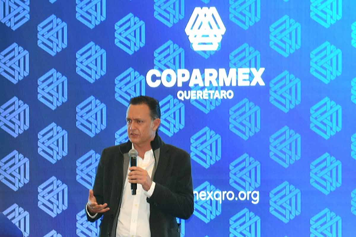 A los ciudadanos nos falta ser más participativos: Mauricio Kuri