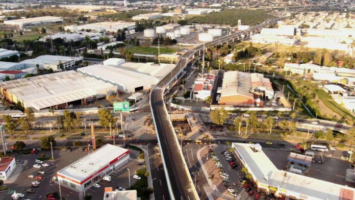 Inauguran Viaducto Poniente, que mejora la movilidad integral, reduce tiempos y costos de traslado