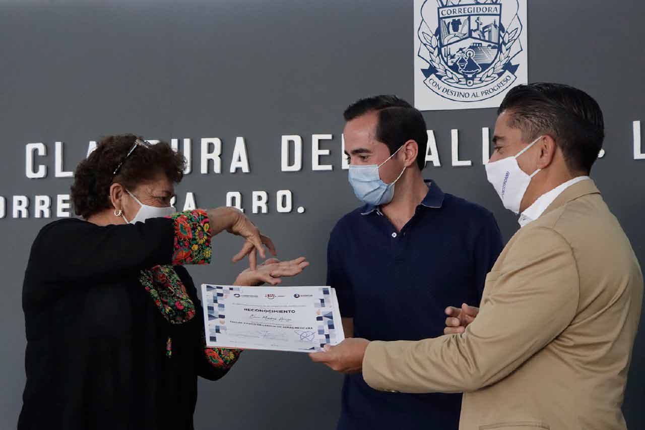 Cuenta Corregidora con 55 funcionarios calificados en lenguaje de señas mexicanas
