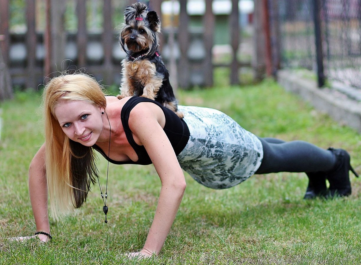 Tu perro puede ayudarte a mantener tu propósito de hacer ejercicio