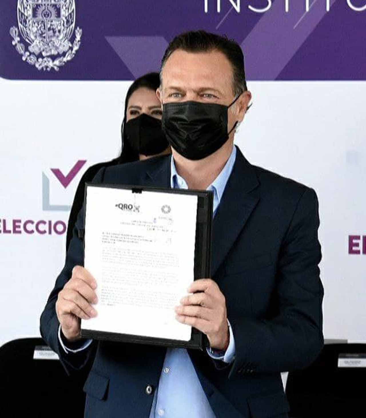 Mauricio Kuri se registró en el IEEQ como candidato del PAN a la gubernatura de Querétaro