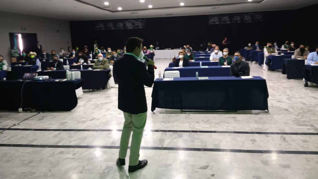 PVEM realiza actualización a sus representantes verdes en el Estado