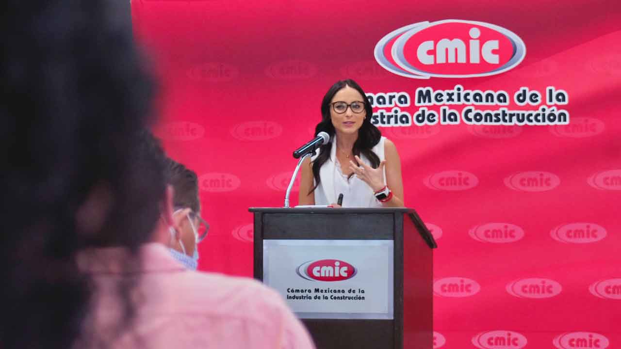 La reactivación de la ciudad está en una planeación equitativa y servicios de primer nivel: María Alemán