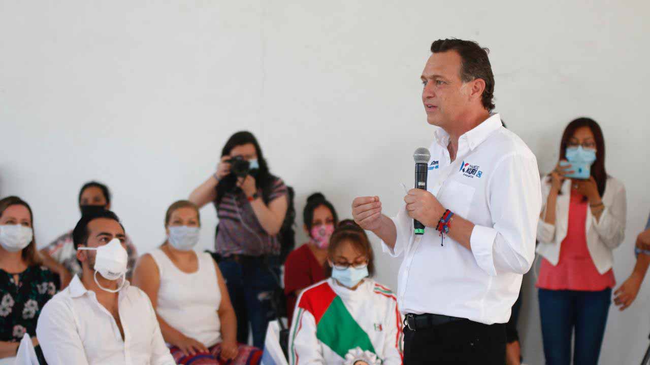Mauricio Kuri anuncia programa “Educación de 10”, para conectar al hogar con la escuela y la empresa