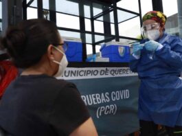Continúa aplicación de pruebas PCR para detectar COVID-19 en mercados públicos y plazas comerciales