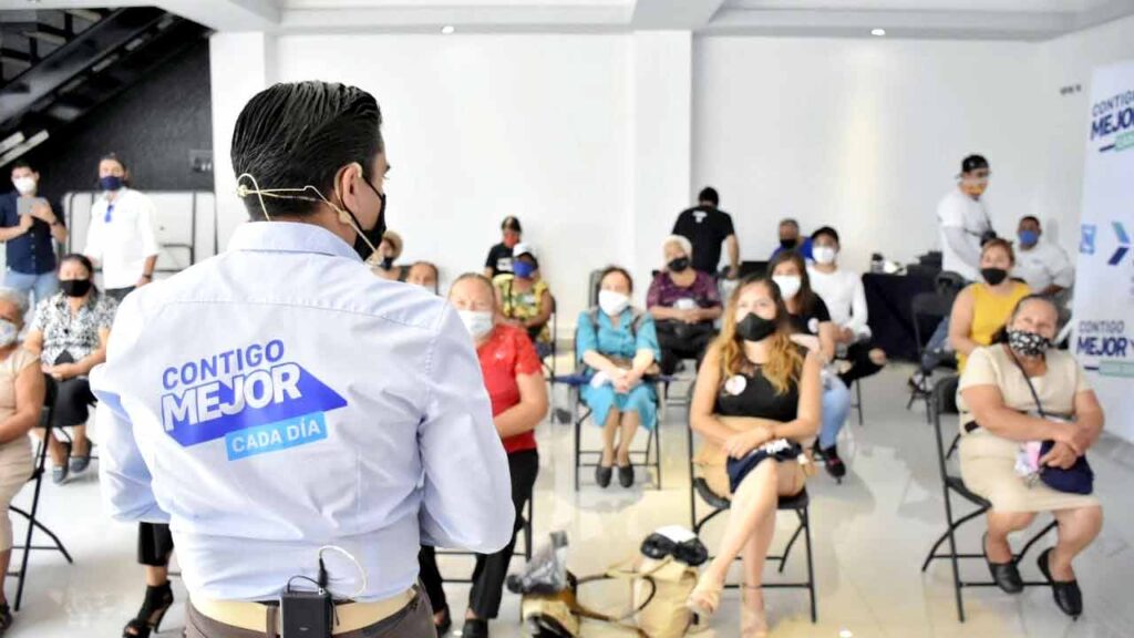 Los Olvera contará con una unidad deportiva, se compromete Roberto Sosa