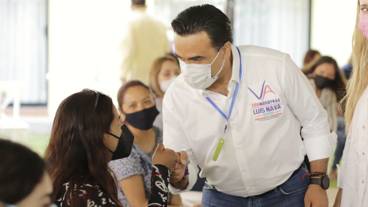 Luis Nava propone apoyos de hasta 25 mil pesos a mujeres emprendedoras