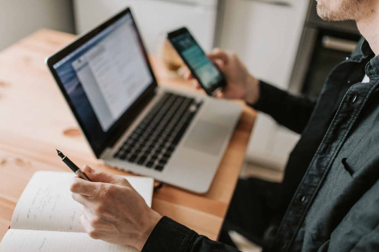 WhatsApp ya permite a las empresas enviar información adicional a sus clientes