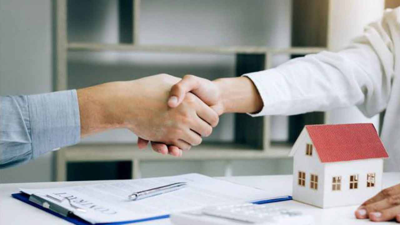 Importancia de tener un contrato al momento de rentar o comprar una casa