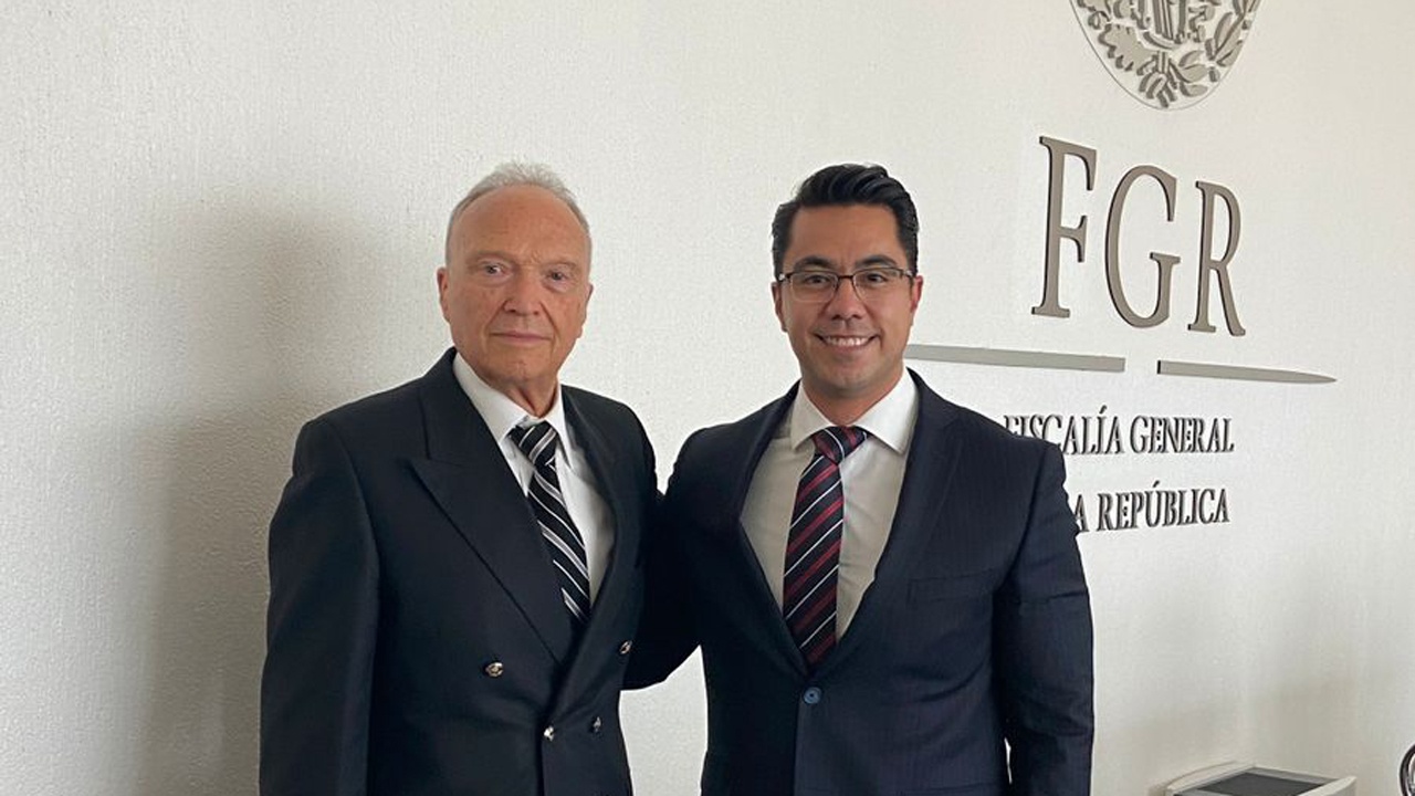 Felifer Macías se reunió con el Fiscal General de la República, Alejandro Gertz Manero