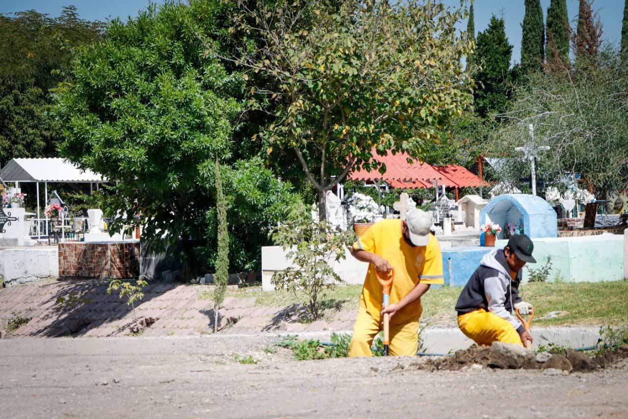 Panteones municipales de Corregidora estarán abiertos en festividades de Día de Muertos