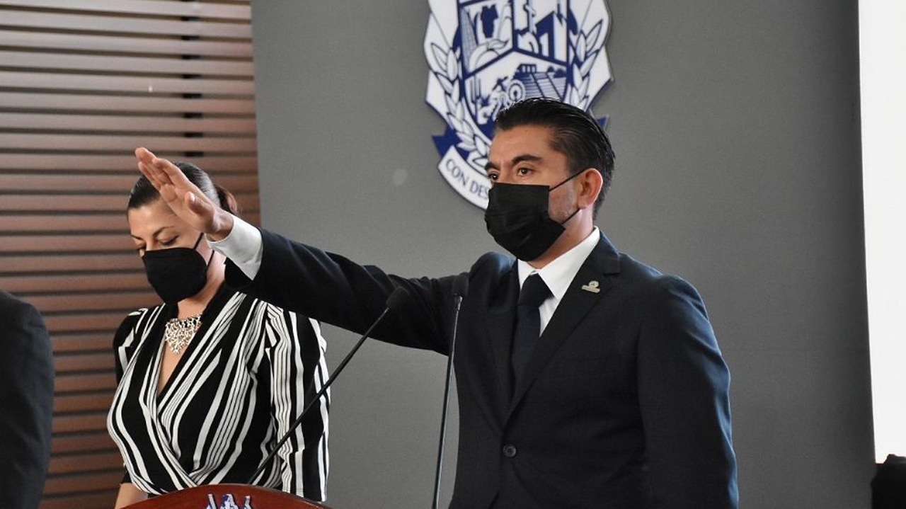 Roberto Sosa rindió protesta como presidente municipal de Corregidora